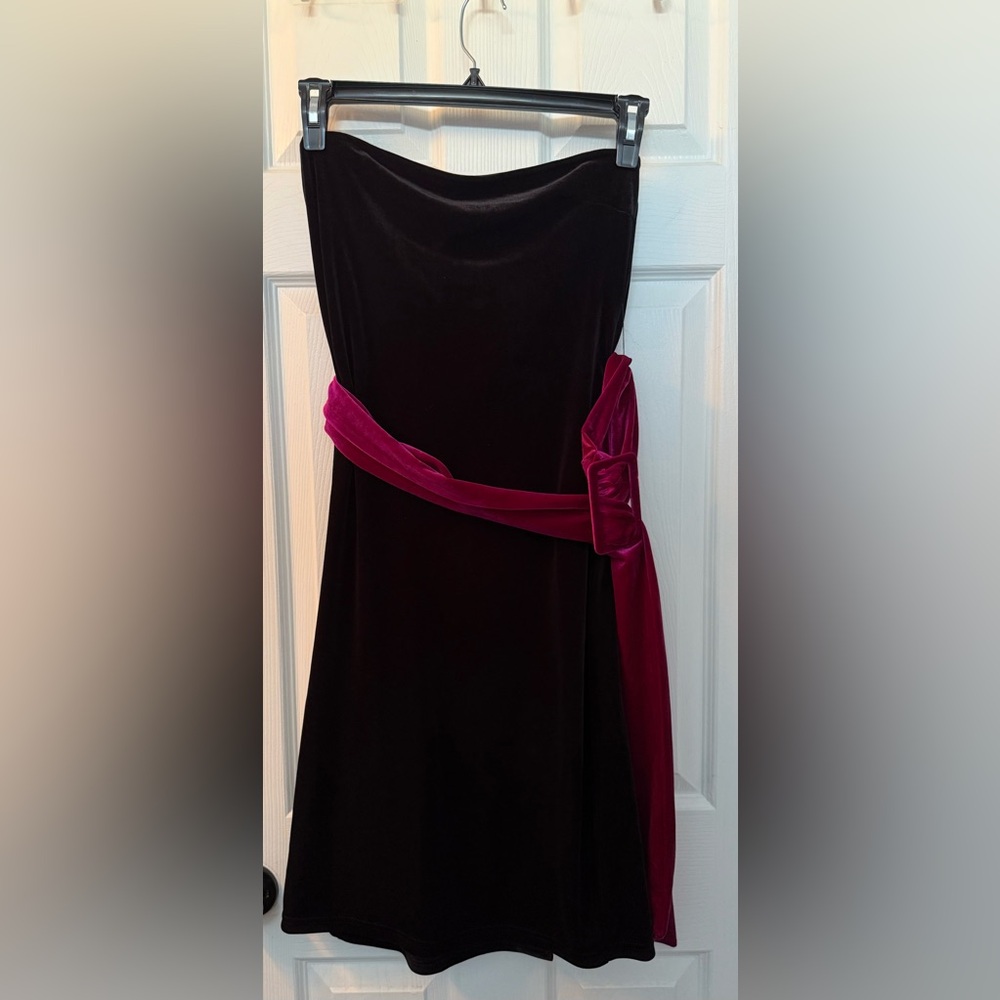 Fashion Nova Velvet Dress